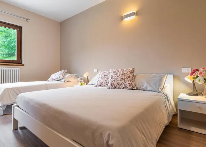 Ul Calus לינה וארוחת בוקר 3*